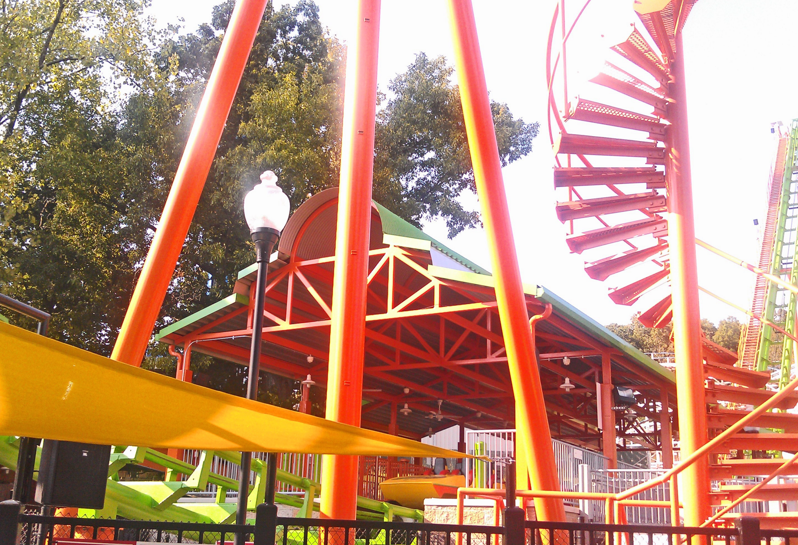 Boomerang Ride Station